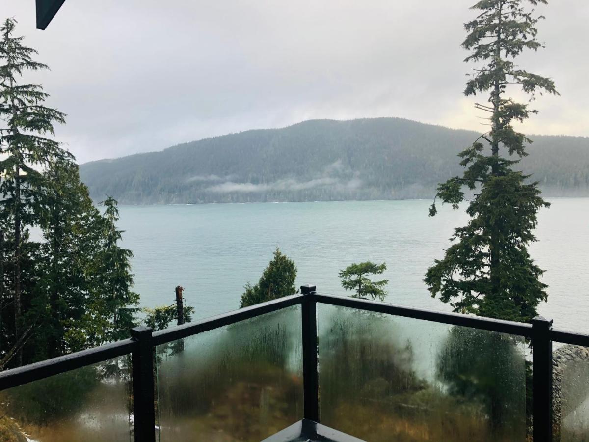 Sandy Feet Retreat Port Renfrew- Oceanfront 2Br Modern Cottage Extérieur photo